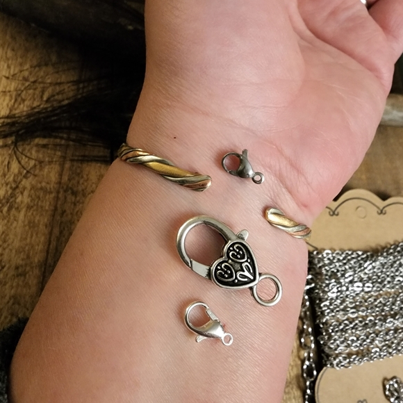 Charm Bracelet options RESERVED for @spookietown13 - Picture 11 of 15